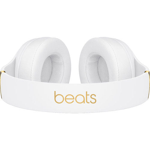 Beats Studio3 Wireless Noise Cancelling On-Ear Headphones Beats Studio3 Wireless Noise Cancelling On-Ear Headphones